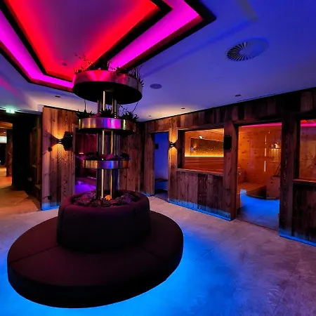 Larchenhof Hotel 4*