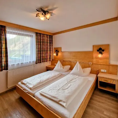 Laerchenhof Lermoos