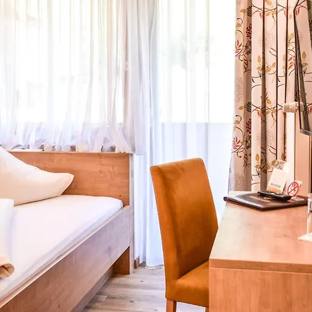 Hotel Laerchenhof Lermoos