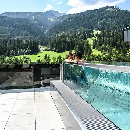 Laerchenhof Hotell 4*