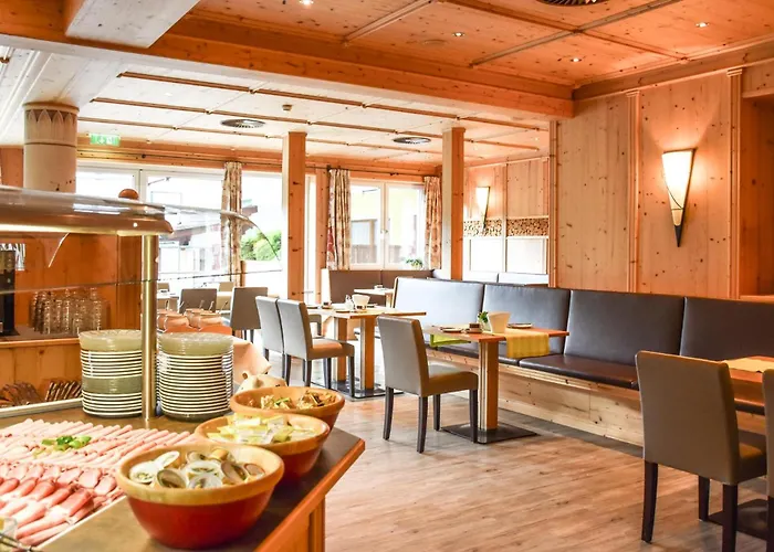 Lärchenhof Hotel 4*