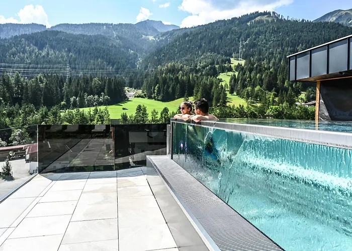 Lärchenhof Hotel 4*