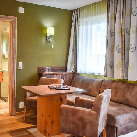 Laerchenhof 4* Lermoos