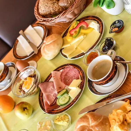 Otel Laerchenhof Lermoos