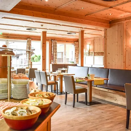 Laerchenhof Hotell 4*