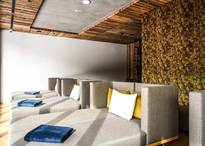 Hotell Laerchenhof Lermoos